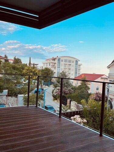 Vostok-Zapad, Prenota Ostello Hotel a Yalta Gavan' con parcheggio, Parcheggio