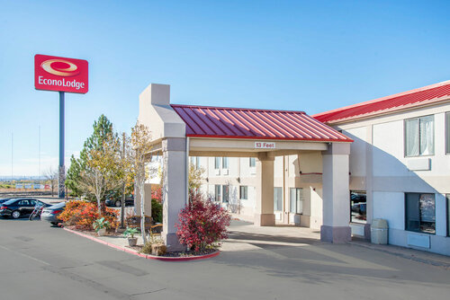 Econo Lodge Pueblo North, Varaa Hotelli Pueblo hotellit, joissa on uima-allas, Uima-allas