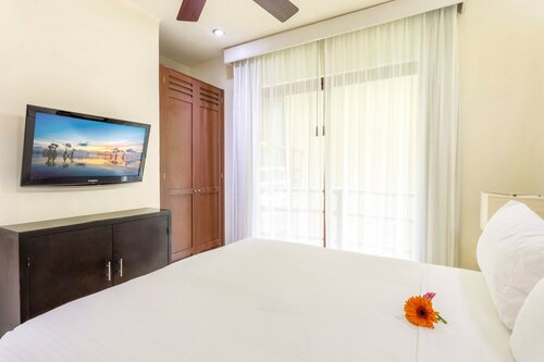 Maya Villa Condo Hotel and Beachclub, Boek Hotel Playa del Carmen Quintana Roo