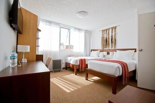 Tierra Viva Puno Plaza Hotel, Забронировать Отель Пуно Перу, рядом с Huajsapata Hill