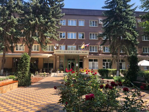 Отель Ессентуки, Забронировать Отель Ессентуки Кавминводы, рядом с Концертный зал им. Шаляпина